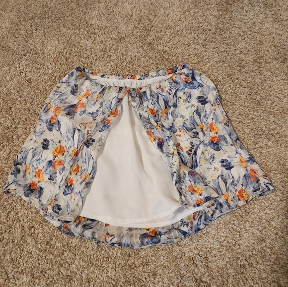 Pink Lily Floral Top - Picture 4 of 6